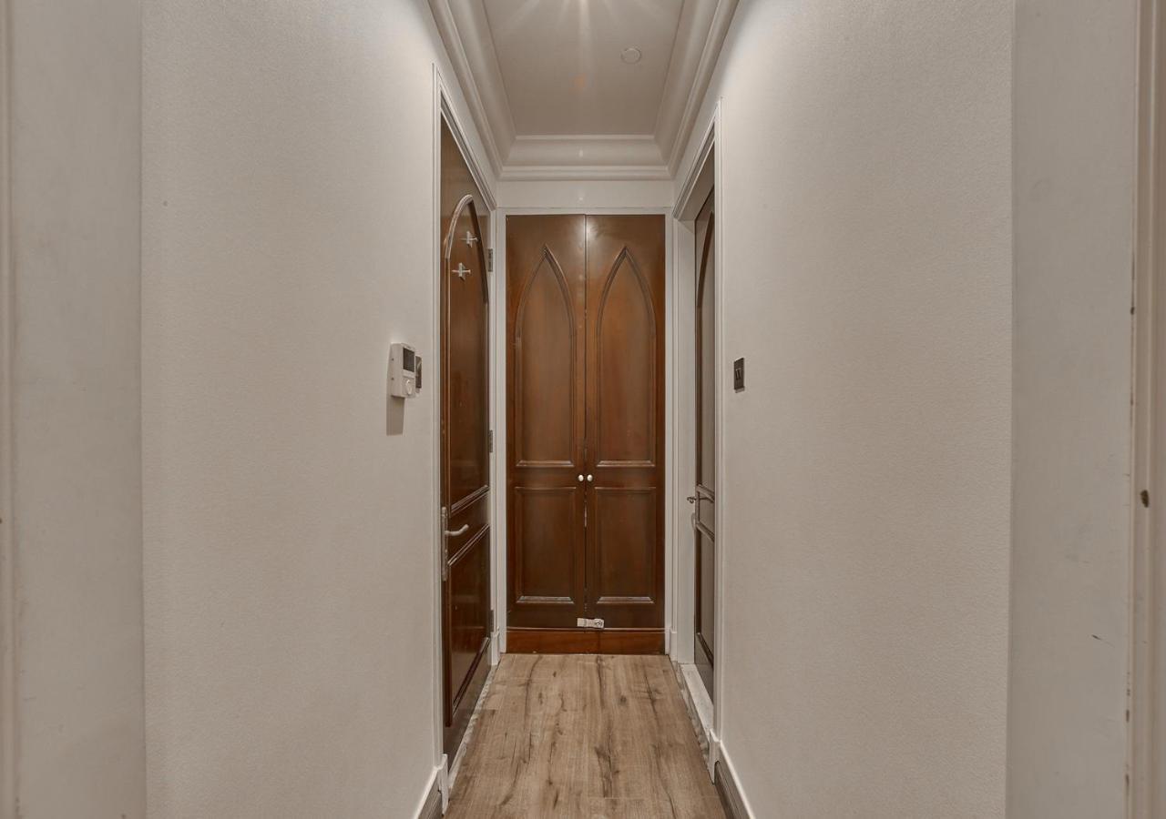 Burj Khalifa Partial View Peak Living Luxury 2Br Souk Al-Bahar Beside Dubai Mall-Golden Homes المظهر الخارجي الصورة